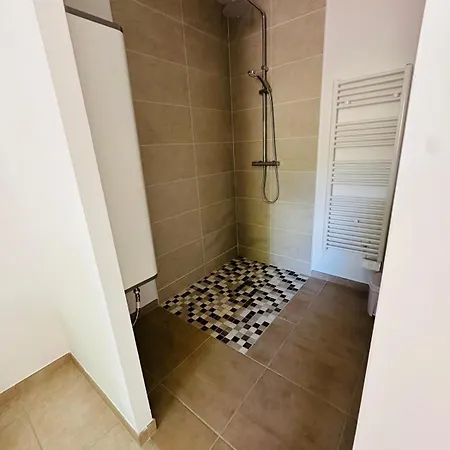 La Maison Dans La Prairie Fleurie, Espace Et Calme Prázdninový dům *